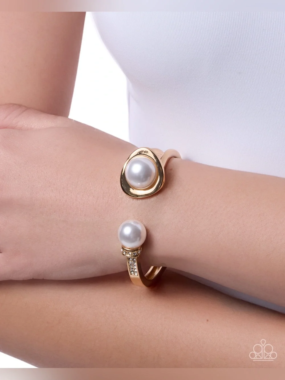 paparazzi Gold Pearl Open Cuff Bracelet - Gold and White